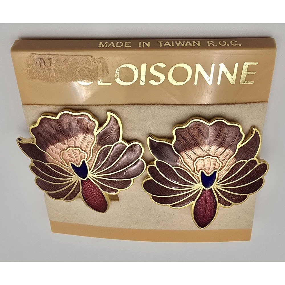 Vintage Cloisonne Floral Clip On Earrings Enamel Gold Tone Taiwan ROC NOS -3581